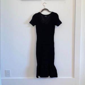 black knife cocktail dress ( never worn)